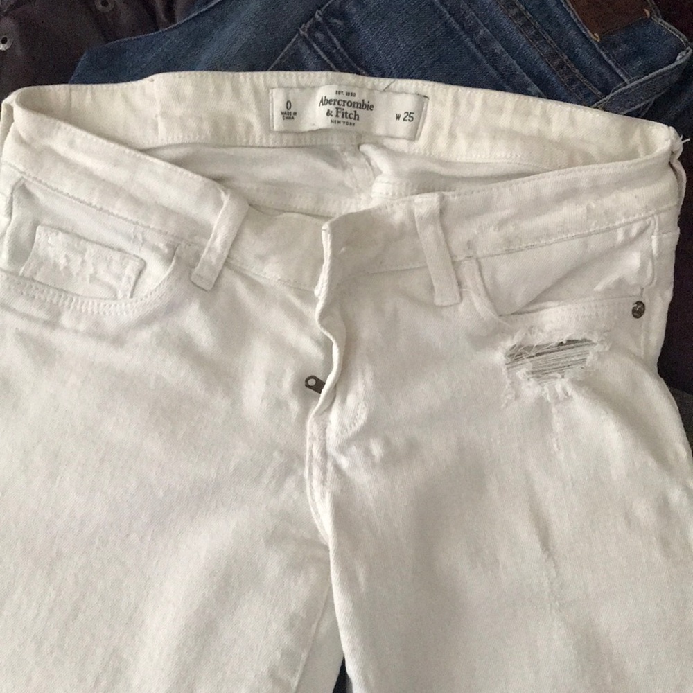 Abercrombie crop jeans